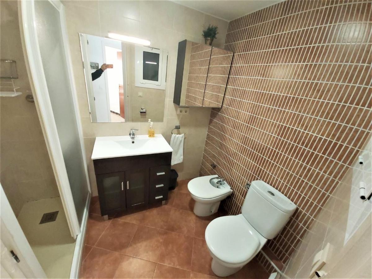 Diana Apartamento Con Terraza Muy Cerca Del Mar Pineda de Mar Ngoại thất bức ảnh